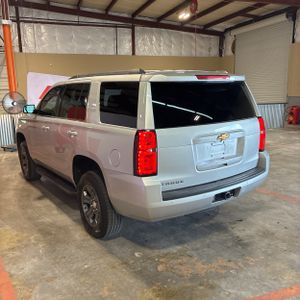 CHEVROLET TAHOE LS - 3