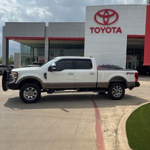 FORD F-250 SUPER DUTY LARIAT - 3