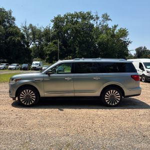 صورة 3 لـ 2020 Lincoln NAVIGATOR L RESERVE