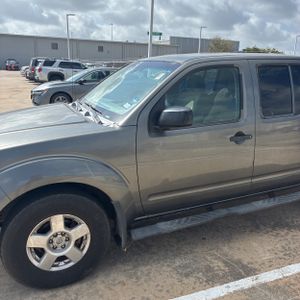 2007 Nissan FRONTIER SE — фото 2