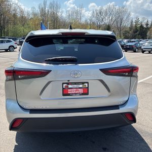 TOYOTA HIGHLANDER - 7