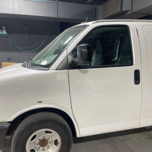 CHEVROLET EXPRESS 2500 - 2