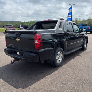 CHEVROLET AVALANCHE - 8