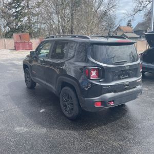 JEEP RENEGADE TRAILHAWK - 5