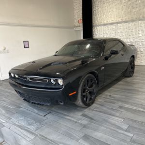 صورة 1 لـ 2015 Dodge CHALLENGER R/T PLUS