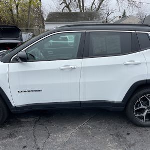 JEEP COMPASS LIMITED 4X4 - 4