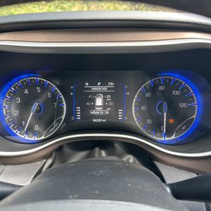 2022 Chrysler VOYAGER LX 缩略图 39