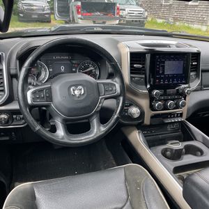 صورة مصغرة 35 لـ 2019 RAM 1500 LARAMIE