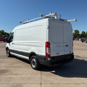 FORD TRANSIT 150 - 5