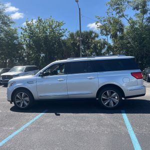 LINCOLN NAVIGATOR L SELECT - 3