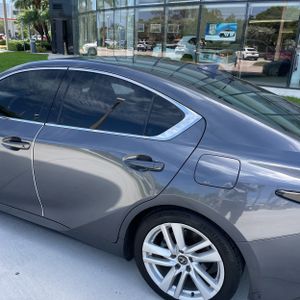 صورة 6 لـ 2024 Lexus IS 300 BASE