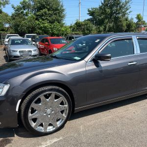 صورة 2 لـ 2015 Chrysler 300 LIMITED