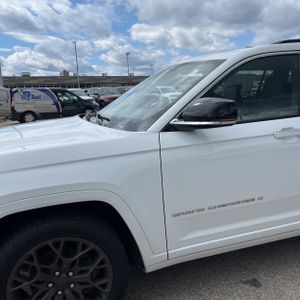 JEEP GRAND CHEROKEE L OVERLAND - 2