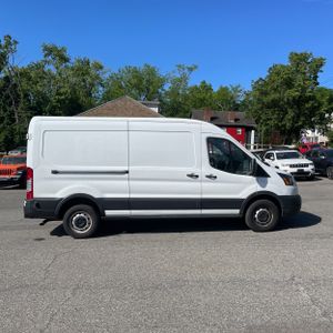 FORD TRANSIT 250 - 10