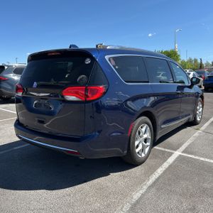 CHRYSLER PACIFICA TOURING L PLUS - 8