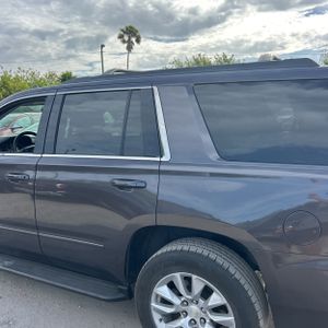 CHEVROLET TAHOE LS - 6