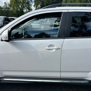 صورة 4 لـ 2012 Mitsubishi OUTLANDER SE