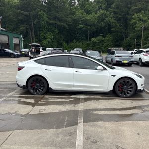 TESLA MODEL 3 PERFORMANCE - 10