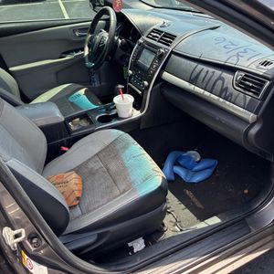 2015 Toyota CAMRY SE thumbnail 32