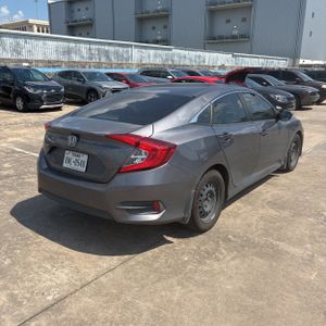 2018 Honda CIVIC LX photo 8