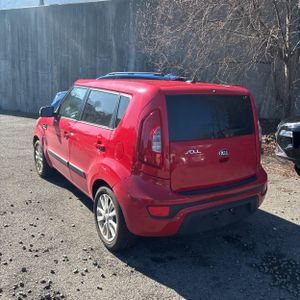 KIA SOUL + - 5