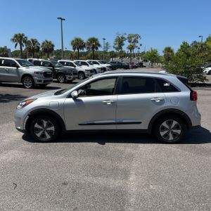 KIA NIRO PLUG-IN HYBRID EX - 3