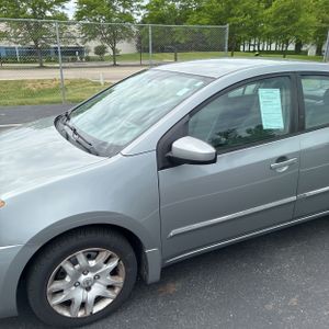 NISSAN SENTRA 2.0 S - 2
