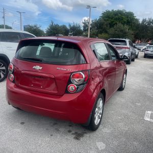صورة 8 لـ 2016 Chevrolet SONIC LT AUTO