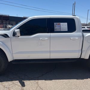 FORD F-150 RAPTOR - 4