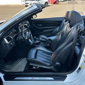 2016 BMW M4 BASE — фото 32