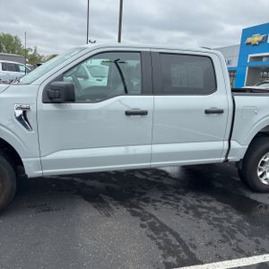 FORD F-150 XLT - 4
