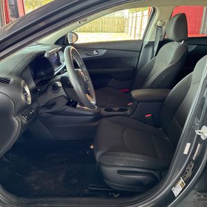 صورة 32 لـ 2019 KIA FORTE LXS