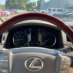 2014 Lexus LX 570 BASE 照片 43