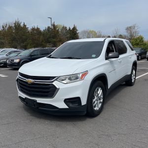 CHEVROLET TRAVERSE LS - 1