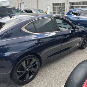 صورة 10 لـ 2023 Genesis G70 3.3T STANDARD