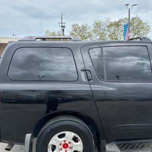 Nissan Armada SE - 9