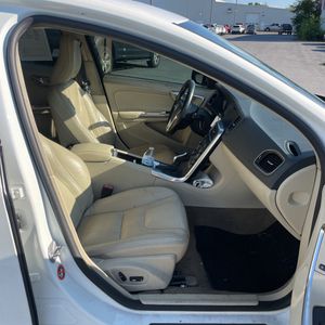 صورة مصغرة 32 لـ 2014 Volvo S60 T5