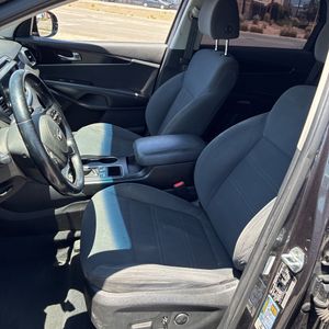 صورة مصغرة 31 لـ 2019 KIA SORENTO LX