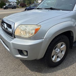 صورة مصغرة 54 لـ 2006 Toyota 4RUNNER SR5