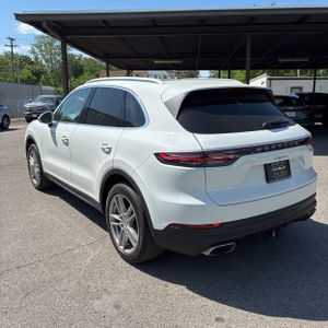 PORSCHE CAYENNE PLATINUM EDITION - 5