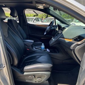 2015 Lincoln MKC BASE — миниатюра 32