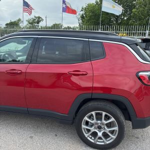 JEEP COMPASS LIMITED 4X4 - 6