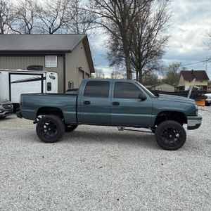 CHEVROLET SILVERADO 1500 - 10