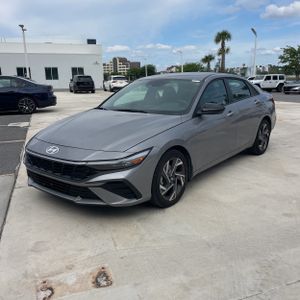 HYUNDAI ELANTRA SEL SPORT - 1