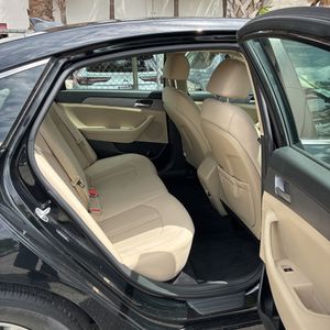 2018 Hyundai SONATA SE — миниатюра 34