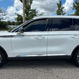 2022 Lincoln AVIATOR RESERVE 照片 4