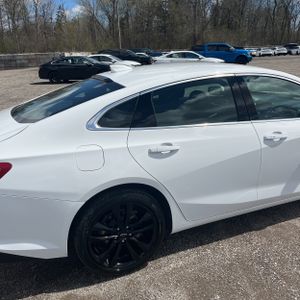 CHEVROLET MALIBU 1LT - 9
