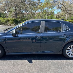 TOYOTA CAMRY - 4