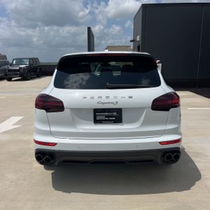 PORSCHE CAYENNE S - 5