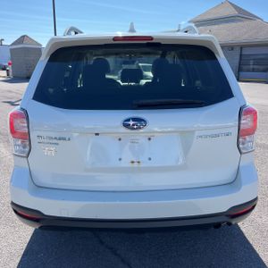 SUBARU FORESTER 2.5I PREMIUM - 7